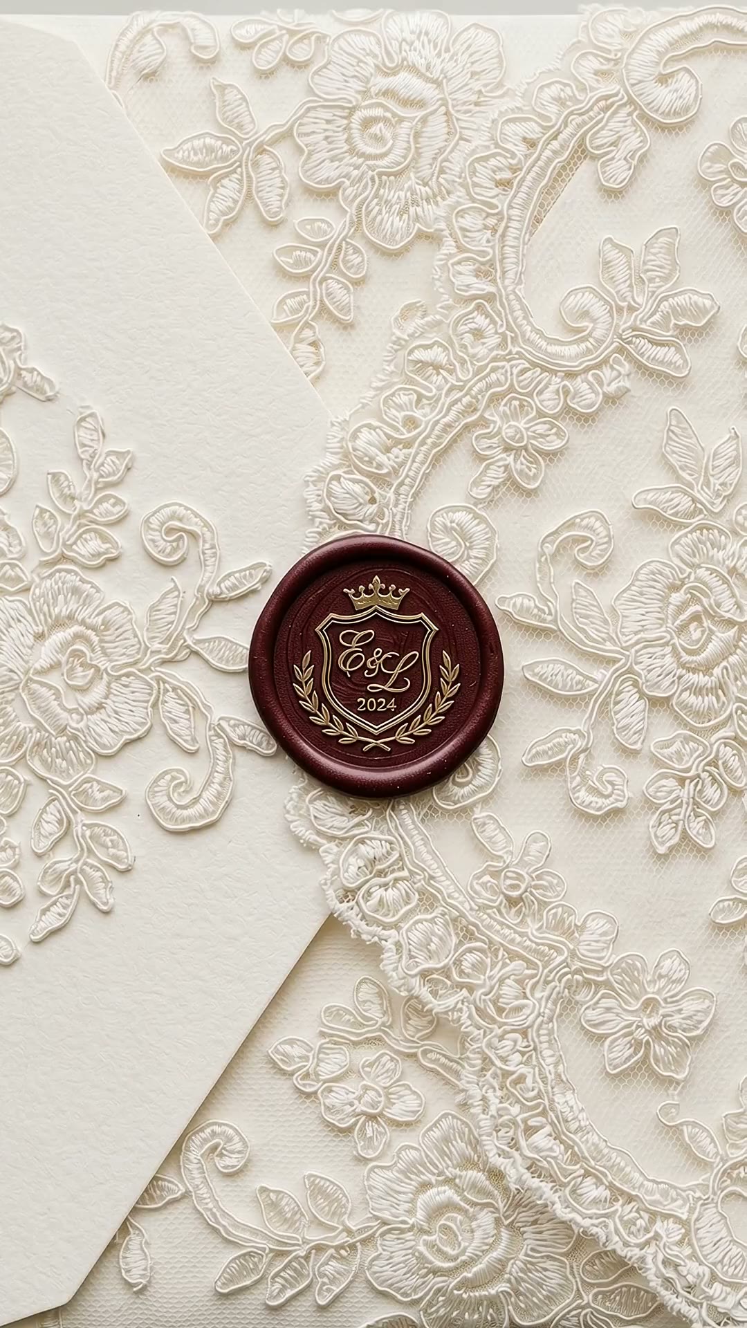 Olivier & Or — Olive leaves, honeyed gold and Mediterranean light